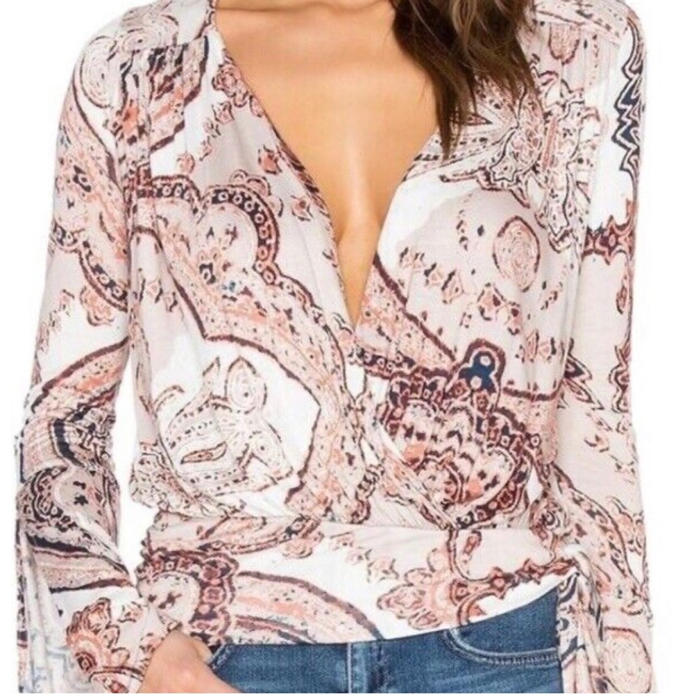FREE PEOPLE “fiona bell” Top